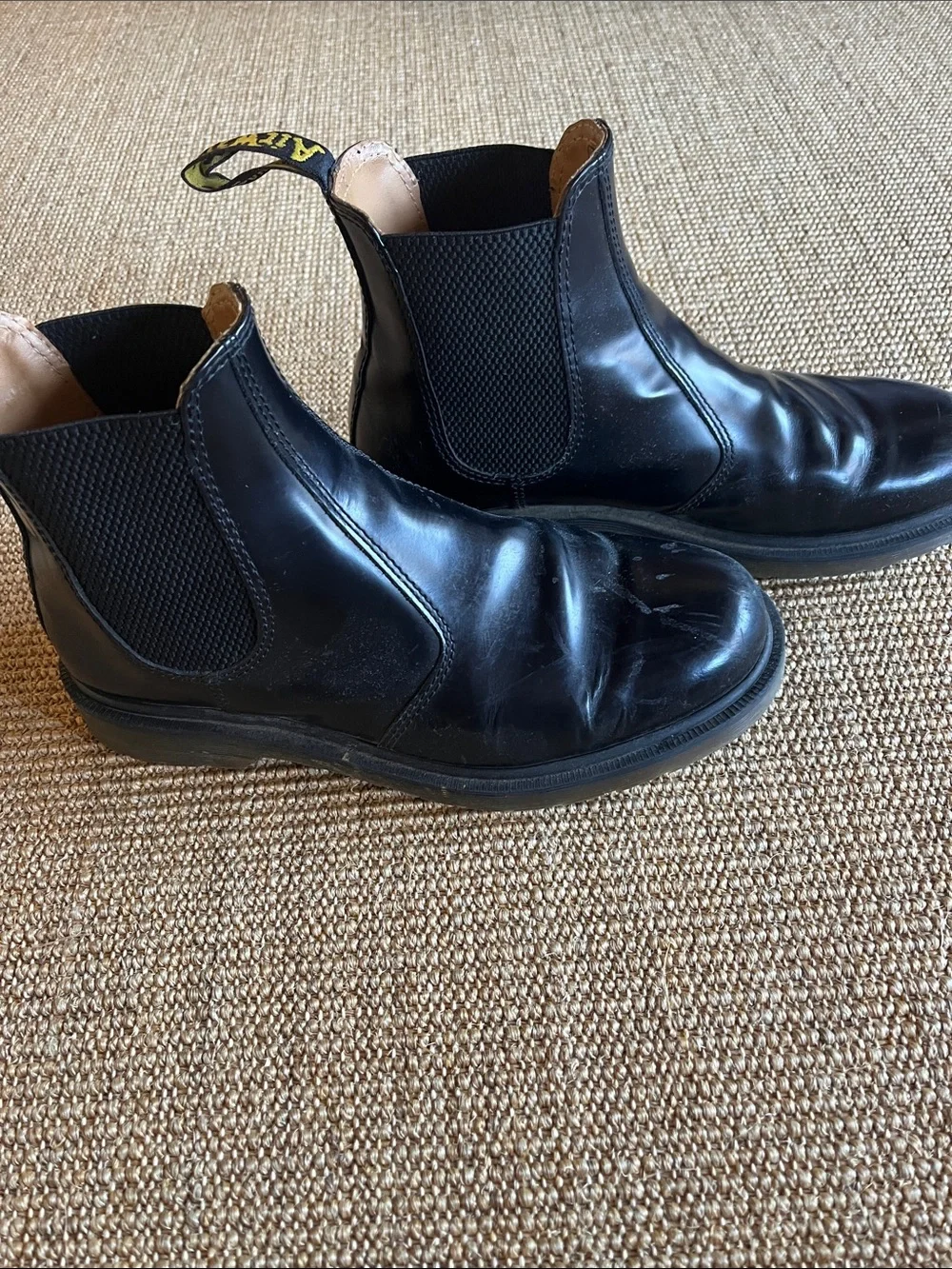 Steve Madden Black Leather Chelsea Boots